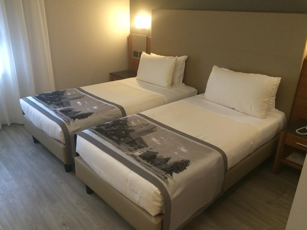 Albergo Roma, BW Signature Collection Castelfranco Veneto Exterior photo