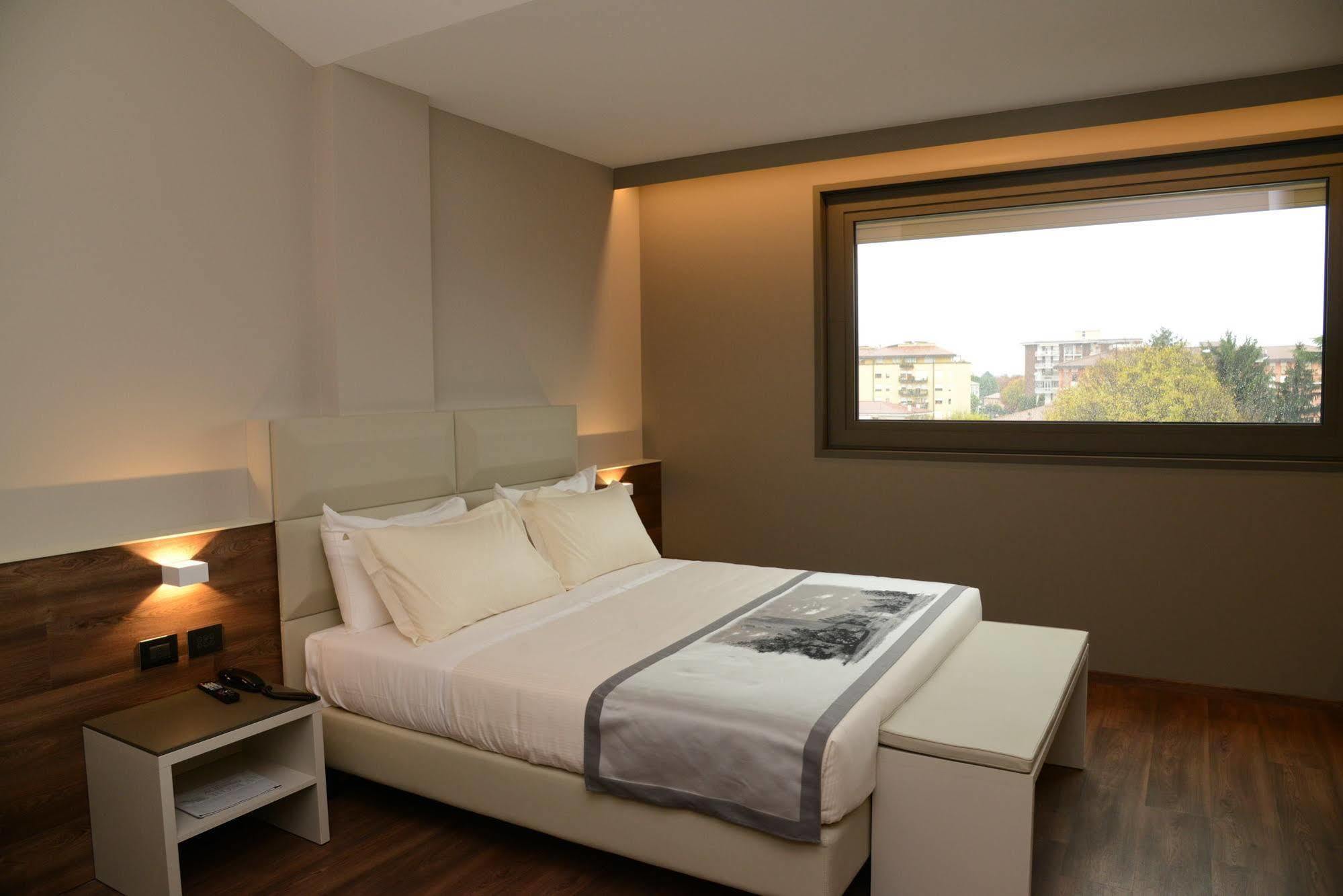 Albergo Roma, BW Signature Collection Castelfranco Veneto Exterior photo